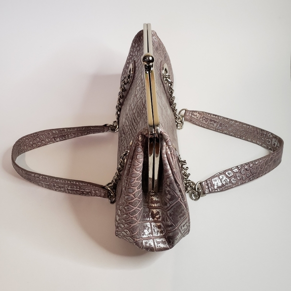 Nine West Faux Croc Iridescent Lavender Chain Clasp Shoulder Purse NWOT - Picture 8 of 12